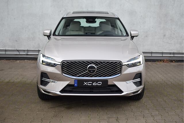 Volvo XC60 T6 350pk AWD Ultra Bright / Luchtvering / Bowers en Wilkins audio / HUD / 360 camera / Stoelmassage /