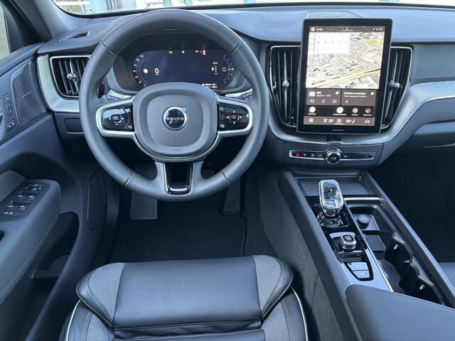 Volvo XC60 2.0 T6 Plug-in hybrid AWD Ultra Black Edition / Pano. dak / Head-up display / Elek. verstelbare stoelen / Voor+achter+stuur verwarmd / 360 camera / Harman kardon / Keyless / BLIS / Carplay /