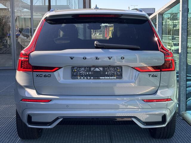 Volvo XC60 2.0 T6 Plug-in hybrid AWD Ultra Black Edition / Pano. dak / Head-up display / Elek. verstelbare stoelen / Voor+achter+stuur verwarmd / 360 camera / Harman kardon / Keyless / BLIS / Carplay /