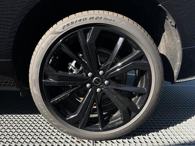 Volvo XC60 2.0 T6 Plug-in hybrid AWD Plus Black Edition PHEV, Automaat, Nappa leder, Stoelventilatie, Stoelkoeling, Stoelverwarming, Stuurverwarming, 360 graden parkeercamera, Harman Kardon audio, Elektrische stoelen, Extra getinte ramen