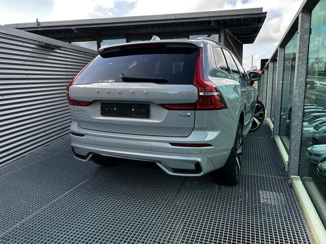 Volvo XC60 2.0 T6 Plug-in hybrid AWD Plus Dark Automaat, Panorama dak, Premium sound-Harman-Kardon, Electr. stoelen voor, 21 inch velgen, Luchtvering, Parkeer camera 360Gr.