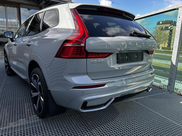 Volvo XC60 2.0 T6 Plug-in hybrid AWD Plus Dark Automaat, Panorama dak, Premium sound-Harman-Kardon, Electr. stoelen voor, 21 inch velgen, Luchtvering, Parkeer camera 360Gr.