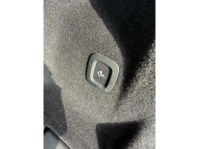 Volvo XC60 2.0 T6 Plug-in hybrid AWD R-Design