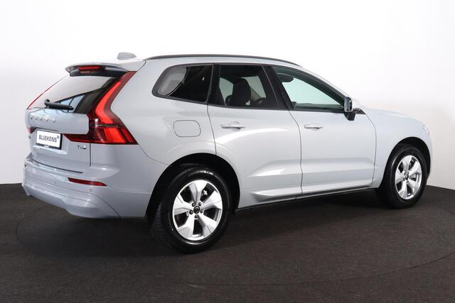 Volvo XC60 T6 Recharge AWD Core - IntelliSafe Assist & Surround - Parkeercamera achter - Verwarmde voorstoelen, stuur & achterbank - Parkeersensoren voor & achter - Draadloze tel. lader - Extra getint glas - 18' LMV