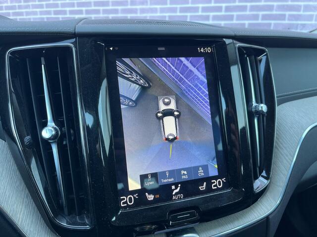 Volvo XC60 2.0 T8 Twin Engine AWD Inscription | Panorama dak | Trekhaak | Head-up display | 360° camera | Harman & Kardon | Adaptieve cruise control |