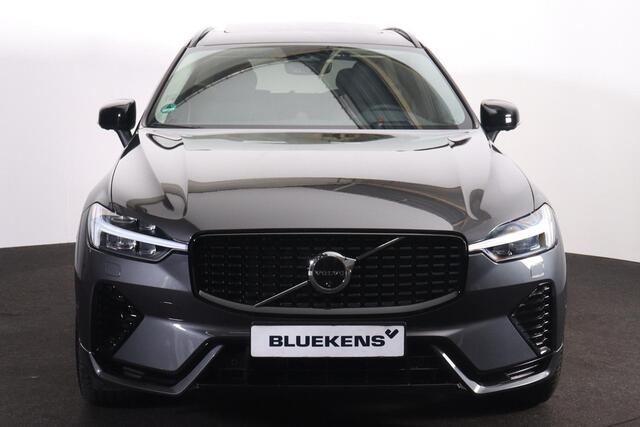 Volvo XC60 T8 Recharge AWD Ultra Dark - Luchtvering - Panorama/schuifdak - IntelliSafe Assist & Surround - 360º Camera - Bowers & Wilkins audio - Adaptieve LED koplampen - Verwarmde voorstoelen, stuur & achterbank - Parkeersensoren voor & achter - Elektr. bedienb. v