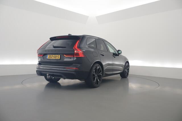 Volvo XC60 T8 Recharge Plus Black Edition | Luchtvering | Bowers & Wilkins | Pano | Memory | 360cam | Trekhaak