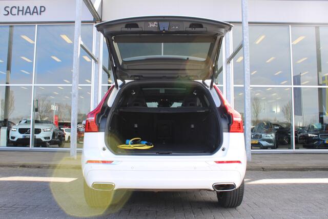 Volvo XC60 T8 Automaat Twin Engine AWD Inscription | Schuif/kanteldak | Keyless | Privacy Glas | Verw. Voorstoelen | AppleCarplay | 19" LMV |