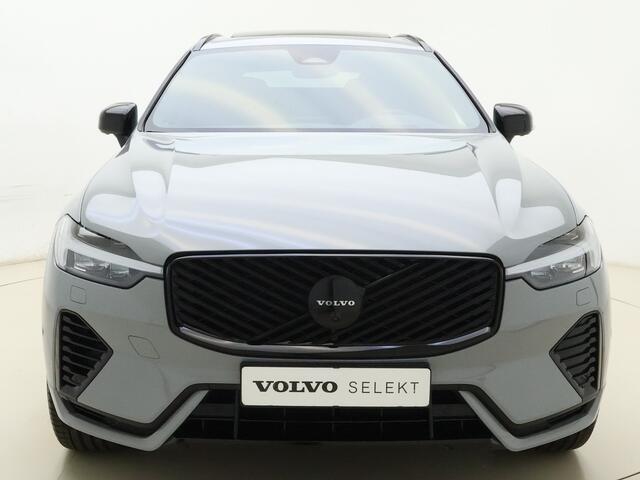 Volvo XC60 T6 350pk AWD Ultra Black Edition / Facelift / Head-Up / Sportstoelen / Full-LED / 360 Camera / 21'' / Panoramadak / Elektr. Stoelen / Harman&Kardon Audio / Stoel + Stuurw. Verwarming / Achterb. Verwarming /