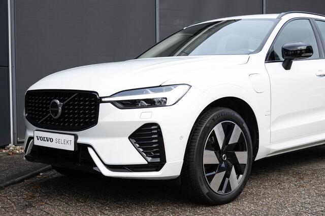 Volvo XC60 T6 AWD Automaat Ultimate Dark | Panoramadak met schuif-/kantelfunctie | Trekhaak semi-elektrisch | Premium audio by Harman Kardon | Verwarmbare Voor- En Achterstoelen | Verwarmbaar stuurwiel | 360 Graden Camera | Apple Carplay/Android Auto | Adaptieve C