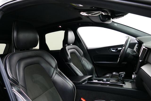 Volvo XC60 2.0 255pk T5 AWD R-Design. Panodak, Camera, Leer/Alcantara, 19"LMV, Haak 2400kg