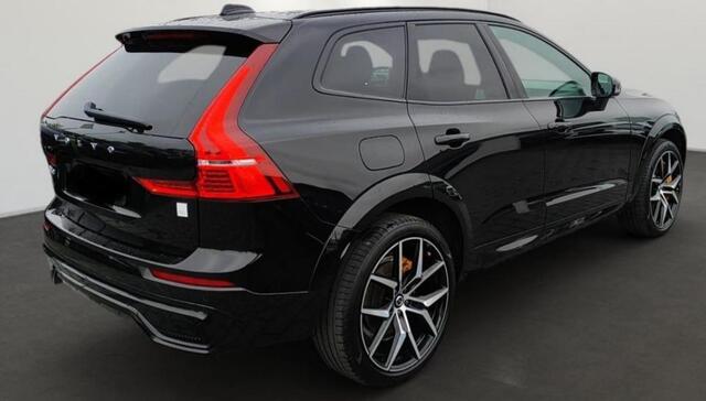 Volvo XC60 Plug-in-Hybrid T8 AWD Polestar Engineered | Long Range | Trekhaak | Panoramadak | Adaptive cruise control | Stoel- en stuurverwarming | Harman Kardon audio | Getint glas | Standkachel | Verwarmbare achterbank | Actieve LED koplampen | Ohlins schokdempers 