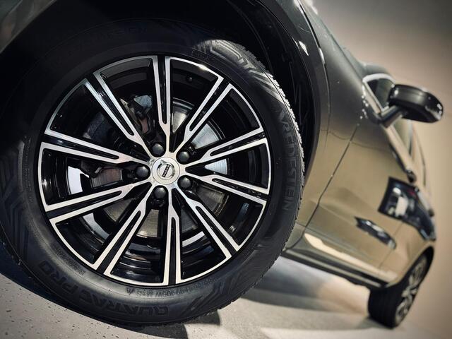 Volvo XC60 2.0 T5 Inscription |Pano |Memory |Elektr. Trekhaak |Stoelverw. |Leder |Camera