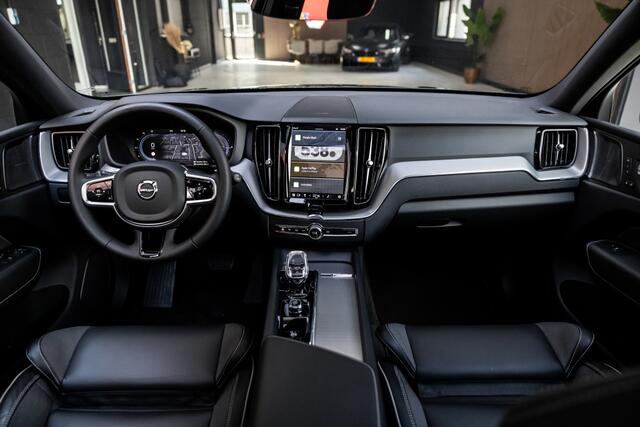 Volvo XC60 T8 Plus Black Edition AWD | H&K | 360 Cam | Pano |