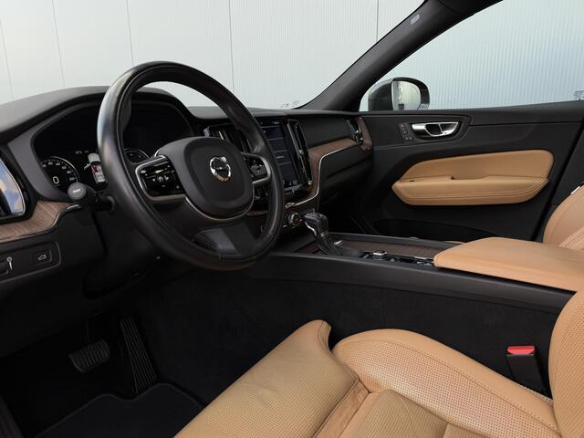 Volvo XC60 2.0 T5 AWD Inscription Trekhaak/Pano/Luchtvering/Leer.