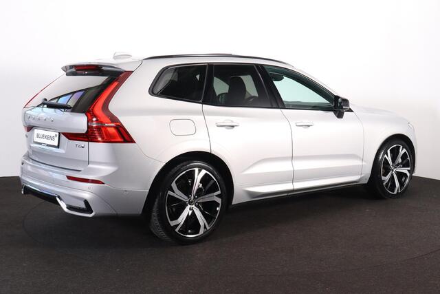 Volvo XC60 T6 Recharge AWD Plus Dark - Panorama/schuifdak - Luchtvering - IntelliSafe Assist & Surround - 360º Camera - Harman Kardon audio - Adaptieve LED koplampen - Verwarmde voorstoelen, stuur & achterbank - Parkeersensoren voor & achter - Elektr. bedienb. voors