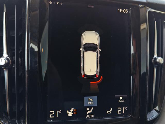 Volvo XC60 T5 Momentum Pro | Rijklaarprijs | Trekhaak | Leer |