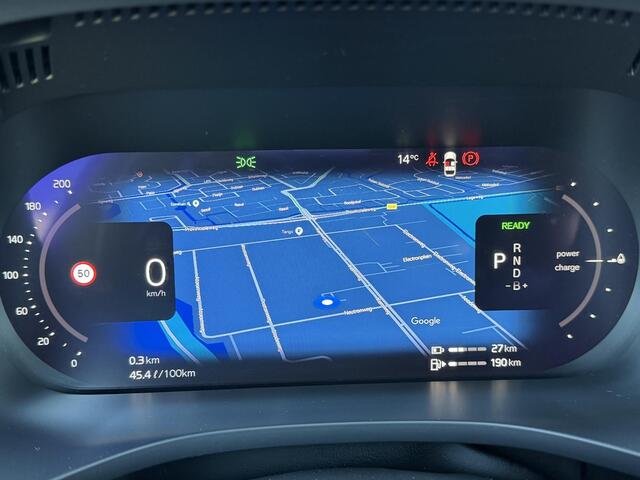 Volvo XC60 2.0 T6 Plug-in hybrid AWD Plus Bright Panorama dak / Adaptieve Cruise Control / BLIS / Leer / 360 camera / Stoelverw. v+a en stuur / Extra getint glas