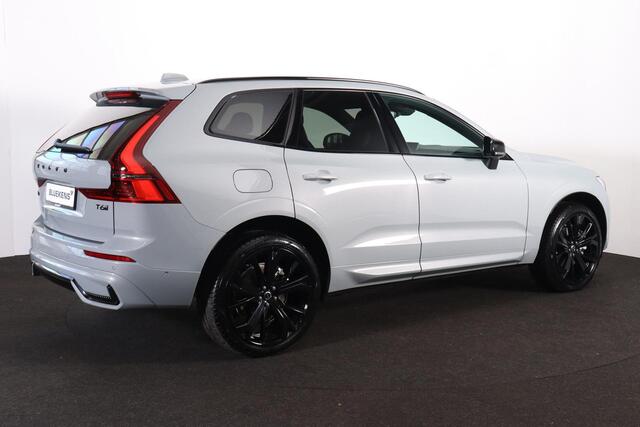 Volvo XC60 T6 Recharge AWD Plus Black Edition - Panorama/schuifdak - IntelliSafe Assist & Surround - 360º Camera - Harman/Kardon audio - Adaptieve LED koplampen - Verwarmde voorstoelen, stuur & achterbank - Parkeersensoren voor & achter - Head up display - Extra get