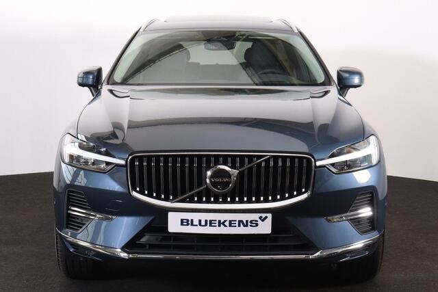 Volvo XC60 T6 Recharge AWD Plus Bright - Panorama/schuifdak - IntelliSafe Assist & Surround - 360º Camera - Harman/Kardon audio - Adaptieve LED koplampen - Verwarmde voorstoelen, stuur & achterbank - Parkeersensoren voor & achter - Elektr. bedienb. voorstoelen met g