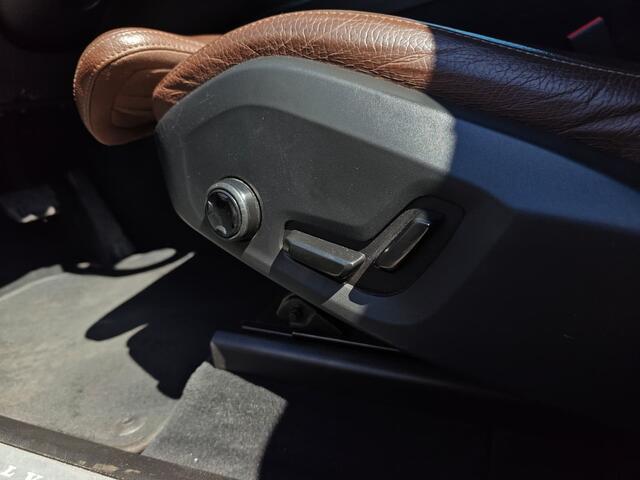 Volvo XC60 D4 AWD Inscription | Trekhaak | Pano dak |