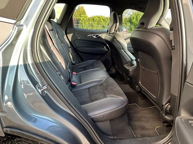 Volvo XC60 T5 251PK Autom. Inscription ** Ex Bpm Export ** R-design Trekhaak Navi Ecc Cruise Control Pdc Stoelverwarming Elek.Achterklep Active Bochtenverlichting Lmv Collision Avoidance Road Sign Info Bluetooth Prijs is exclusief BPM t.b.v. Export