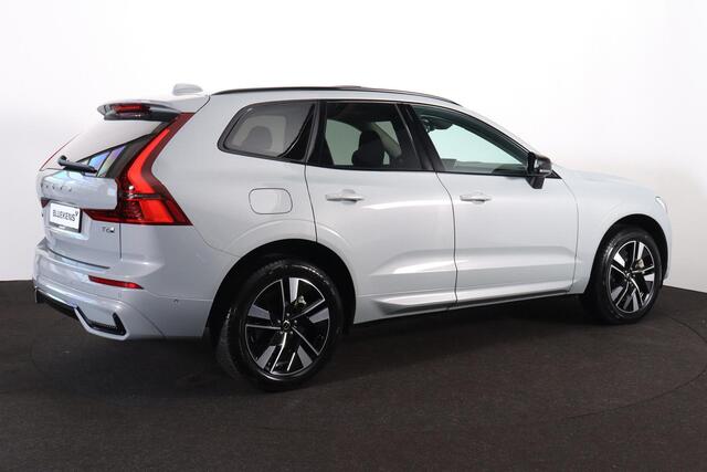 Volvo XC60 T6 Recharge AWD Plus Dark - Luchtvering - Panorama/schuifdak - IntelliSafe Assist & Surround - 360º Camera - Harman/Kardon audio - Adaptieve LED koplampen - Verwarmde voorstoelen, stuur & achterbank - Parkeersensoren voor & achter - Elektr. bedienb. voors