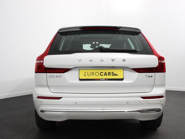 Volvo XC60 2.0 T6 Plug-in hybrid AWD Plus Bright Full LED Adaptive Cruise Control + Pilot Assist Parkeersensoren V&A+ camera Panaroma dak