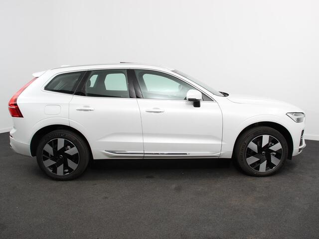 Volvo XC60 2.0 T6 Plug-in hybrid AWD Plus Bright Full LED Adaptive Cruise Control + Pilot Assist Parkeersensoren V&A+ camera Panaroma dak