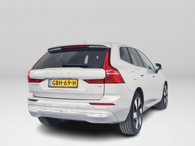 Volvo XC60 T6 Plug-in hybrid AWD Ultra Bright | Panoramadak | 360° camera | Luchtvering | Harman Kardon | Head-up display | Stoel- en Stuurverwarming | Trekhaak