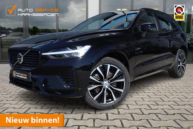 Volvo XC60 2.0 T6 Plug-in hybrid AWD Ultimate Dark | Trekhaak | Pano | Camera |