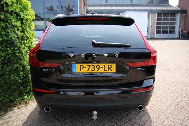 Volvo XC60 2.0 T5 AWD Momentum