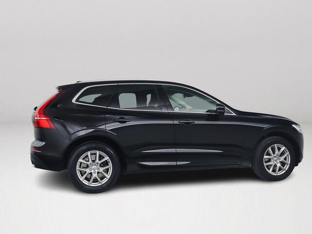 Volvo XC60 B4 Momentum | 360° camera | Stoel- en stuurverwarming | Trekhaak
