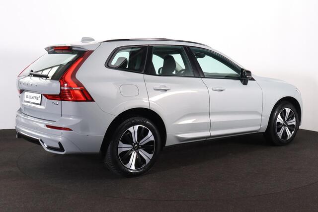 Volvo XC60 T6 Recharge AWD Plus Dark - Panorama/schuifdak - IntelliSafe Assist & Surround - 360º Camera - Verwarmde voorstoelen, stuur & achterbank - Parkeersensoren voor & achter - Elektr. bedienb. voorstoelen met geheugen - Draadloze tel. lader - Inklapbare trekha