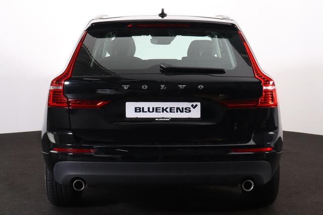 Volvo XC60 B4 Momentum - IntelliSafe Assist & Surround - Harman/Kardon audio - Adaptieve LED koplampen - Parkeercamera achter - Verwarmde voorstoelen & stuur - Parkeersensoren voor & achter - Elektr. bedienb. voorstoelen met geheugen - 18' LMV