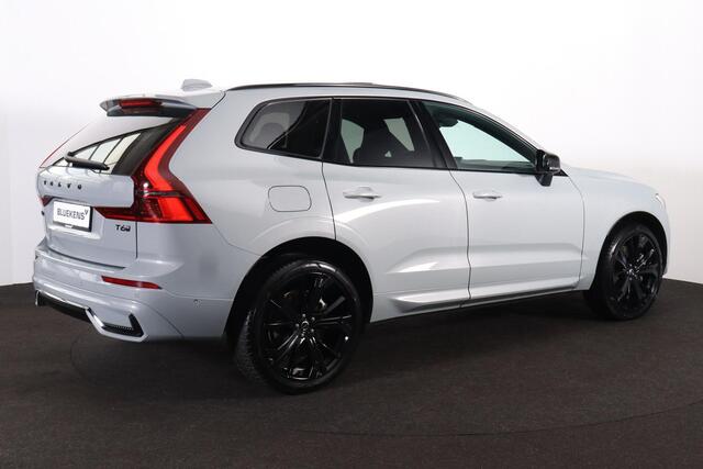 Volvo XC60 T6 Recharge AWD Plus Black Edition - Panorama/schuifdak - IntelliSafe Assist & Surround - 360º Camera - Harman Kardon audio - Adaptieve LED koplampen - Verwarmde voorstoelen, stuur & achterbank - Parkeersensoren voor & achter - Elektr. bedienb. voorstoele