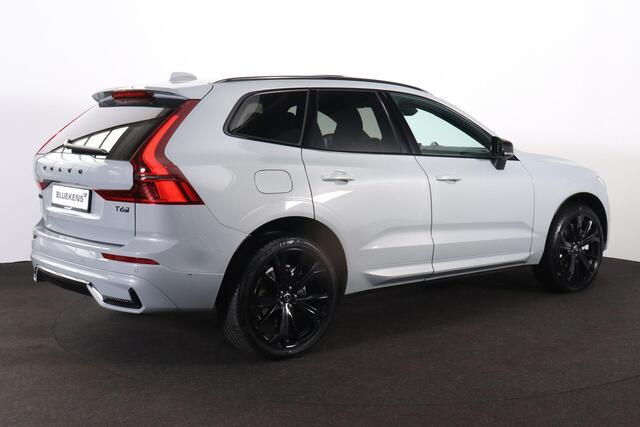 Volvo XC60 T6 Recharge AWD Ultra Black Edition - Panorama/schuifdak - IntelliSafe Assist & Surround - 360º Camera - Bowers & Wilkins audio - Adaptieve LED koplampen - Verwarmde voorstoelen, stuur & achterbank - Parkeersensoren voor & achter - Elektr. bedienb. voorst