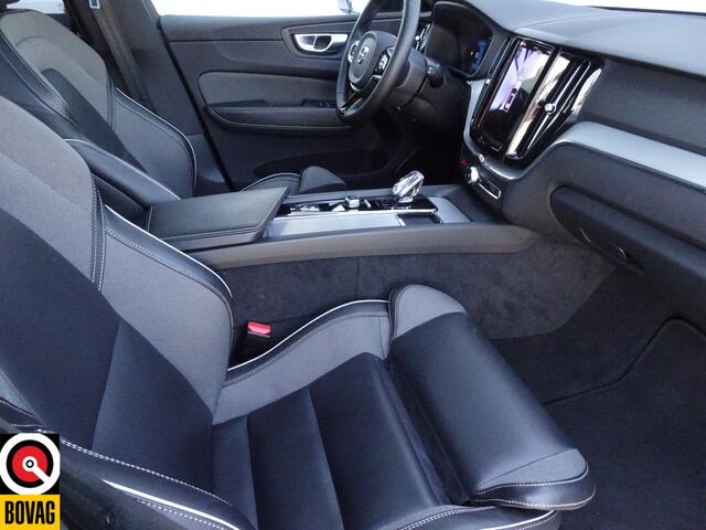 Volvo XC60 2.0 T6 Plug-in hybrid AWD Plus Black Edition
