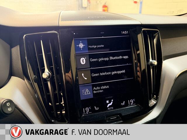 Volvo XC60 2.0 Recharge T6 AWD R-Design