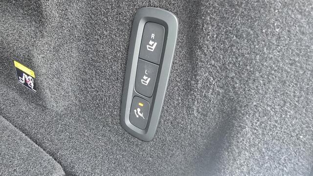 Volvo XC60 2.0 T5 Inscription |Pano|Memory|Trekhaak|Carplay|