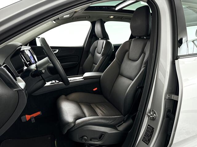 Volvo XC60 T6 Plug-in hybrid AWD Plus Dark | Panoramadak | 360° camera | Stoel- en Stuurverwarming | Trekhaak