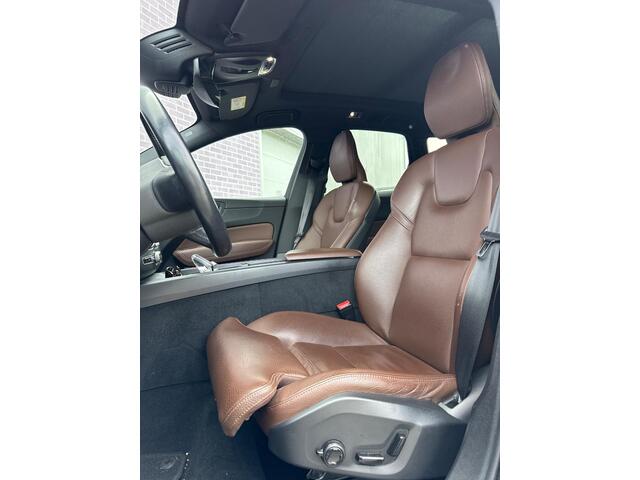 Volvo XC60 2.0 Recharge T6 AWD Inscription | Plug-in Hybrid (PHEV) | Trekhaak | Panoramadak | Elektrisch Verstelbare Voorstoelen | Achteruitrijcamera | Parkeersensoren | Keyless Entry | Elektrische Achterklep | NavigatieDC |