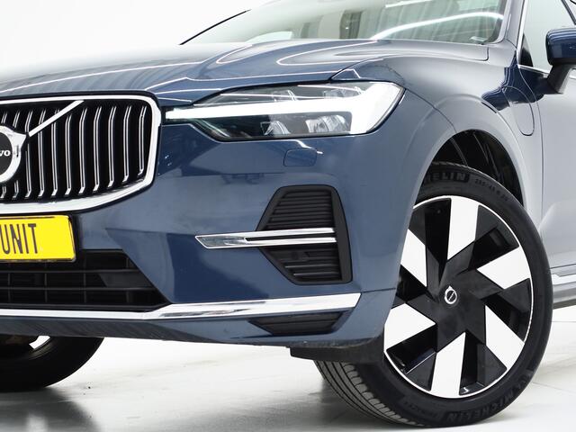 Volvo XC60 2.0 T6 Plug-in hybrid AWD Ultimate | Panoramadak | Trekhaak | Tailored Wool Blend | Luchtvering | HUD | Harman/Kardon