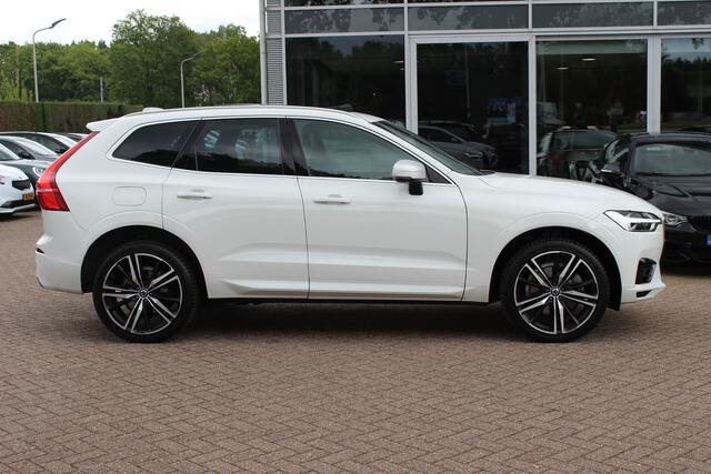 Volvo XC60 2.0 T8 Twin Engine AWD R-Design / Trekhaak / Panoramadak / Leder / CarPlay / 21'' / Parkeerhulp V+A / Stoelverwarming / DAB / Cruise Control