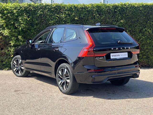 Volvo XC60 T6 Plug-in hybrid AWD Plus Dark | Blis | Elektrische stoelen | Pano dak | Trekhaak | Stuur en Stoel verwarming | Harman Kardon audio | Keyless | 360 camera | Google |