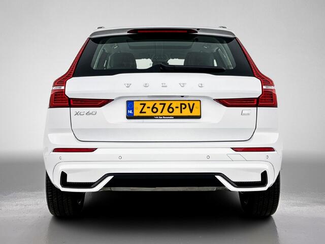 Volvo XC60 2.0 T6 AWD Ultimate Dark | Panorama dak | Trekhaak |