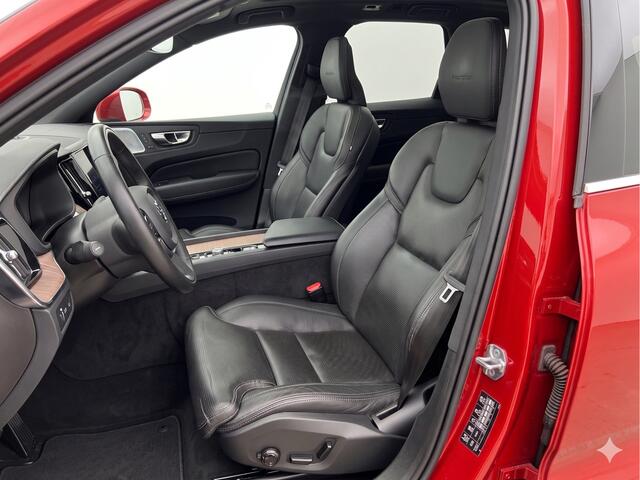 Volvo XC60 2.0 T8 Twin Engine AWD Inscription | Luchtvering | Bowers & Wilkins Audio | Stoelventilatie | Stoelverwarming | Stuurwiel Verwarmd | Head-Up Display