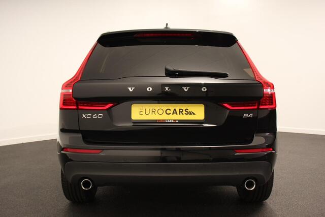 Volvo XC60 2.0 B4 197pk Momentum Pro Navigatie Lederen Bekleding Harman kardon AudioPro DAB Climate Control Camera Stoelverwarming Elektrische bedienbare achterklep