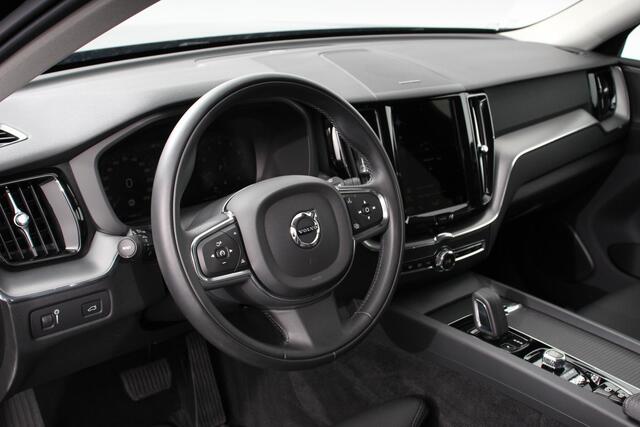 Volvo XC60 2.0 B4 197pk Momentum Pro Navigatie Lederen Bekleding Harman kardon AudioPro DAB Climate Control Camera Stoelverwarming Elektrische bedienbare achterklep