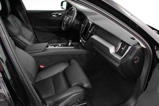 Volvo XC60 2.0 B4 197pk Momentum Pro Navigatie Lederen Bekleding Harman kardon AudioPro DAB Climate Control Camera Stoelverwarming Elektrische bedienbare achterklep